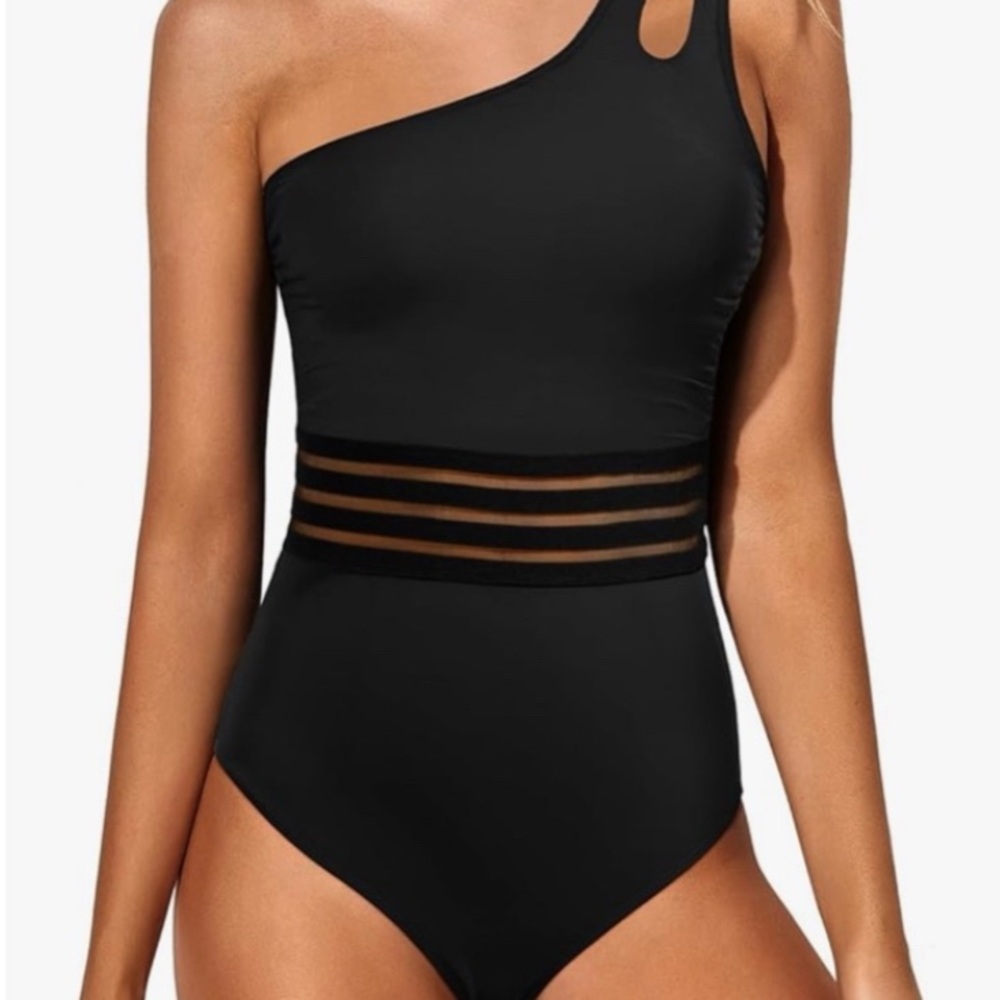 Sophisticated Black One-Piece Swimsuit with Cutout Details